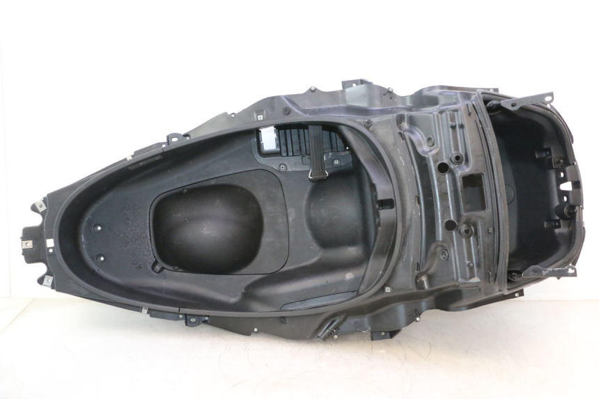 photo de SEAT STORAGE BOX PIAGGIO MP3 LT 300 (2010 - 2016) - Main view