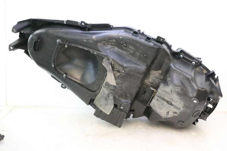 photo de SEAT STORAGE BOX PIAGGIO MP3 LT 300 (2010 - 2016) - Alternative perspective