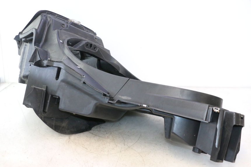 photo de SEAT STORAGE BOX PIAGGIO MP3 500 (2011 - 2015) - Zoom on usage condition