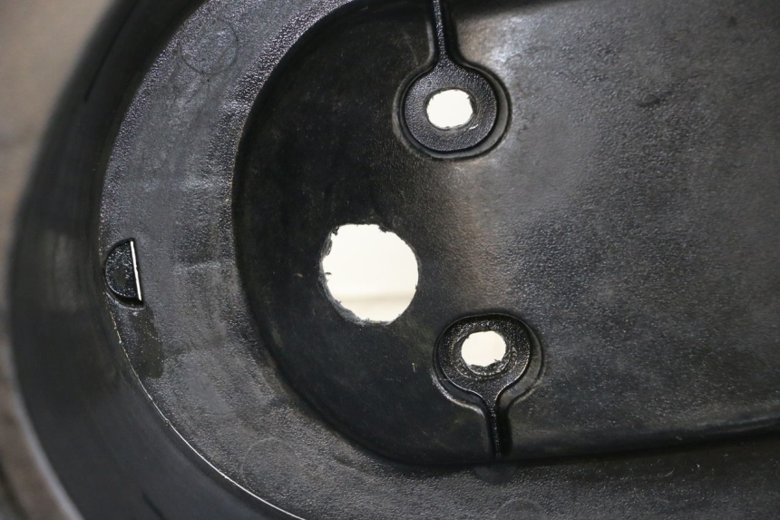 photo de UNDERSEAT STORAGE YAMAHA NEO'S NEOS 2T 50 (2007 - 2017) - Zoom on usage condition