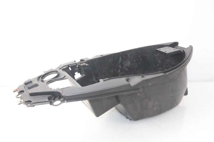 photo de UNDERSEAT STORAGE PIAGGIO NEW TYPHOON 50 (2010 - 2017) - Technical close-up