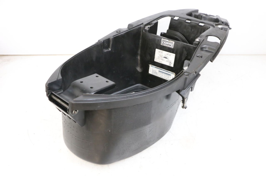 photo de SEAT STORAGE BOX PIAGGIO NEW TYPHOON 50 (2018 - 2021) - Surface and material condition
