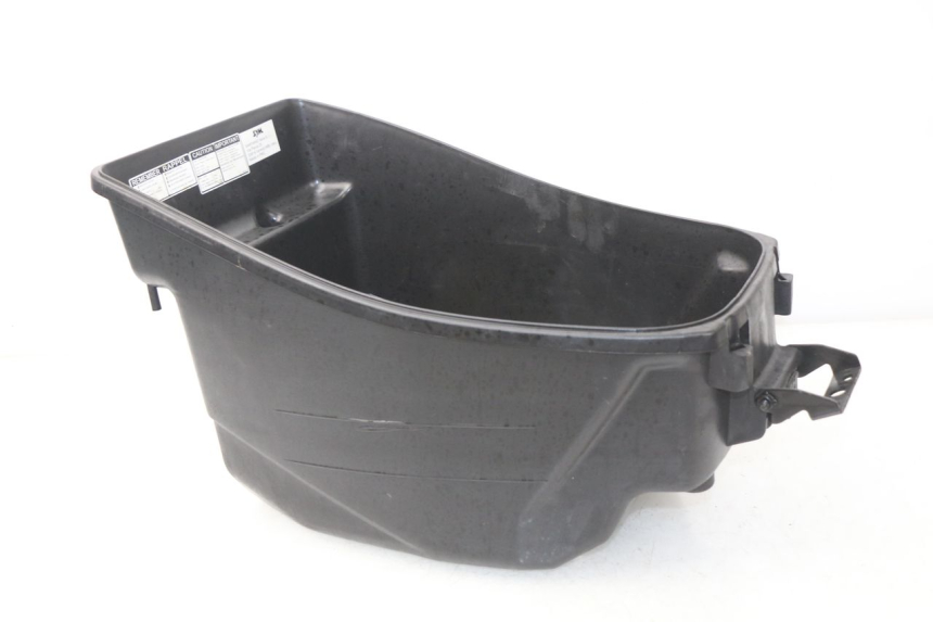 photo de UNDERSEAT STORAGE SYM ORBIT 2 4T 50 (2018 - 2022) - Technical close-up