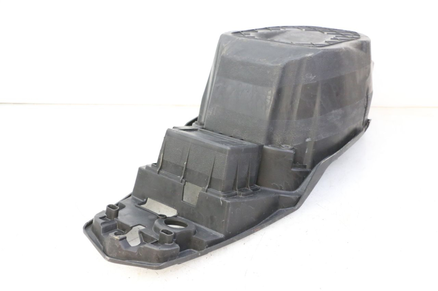 photo de UNDERSEAT STORAGE PEUGEOT SPEEDFIGHT 3 LC 2T 50 (2009 - 2015) - Zoom on usage condition