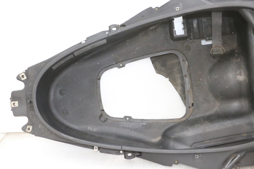 photo de UNDERSEAT STORAGE PIAGGIO MP3 125 (2006 - 2014) - Additional view of the item