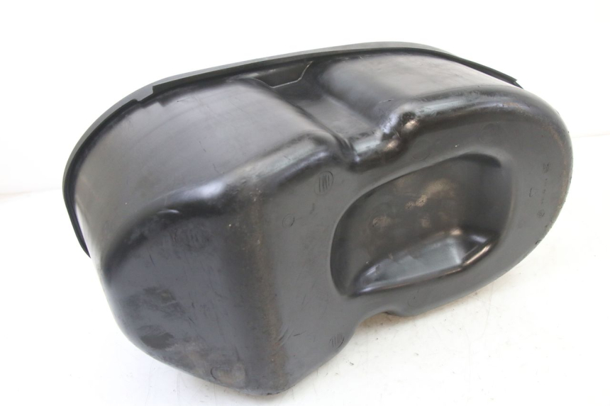 photo de SEAT STORAGE BOX PIAGGIO VESPA GRANTURISMO 125 (2003 - 2007) - Technical close-up