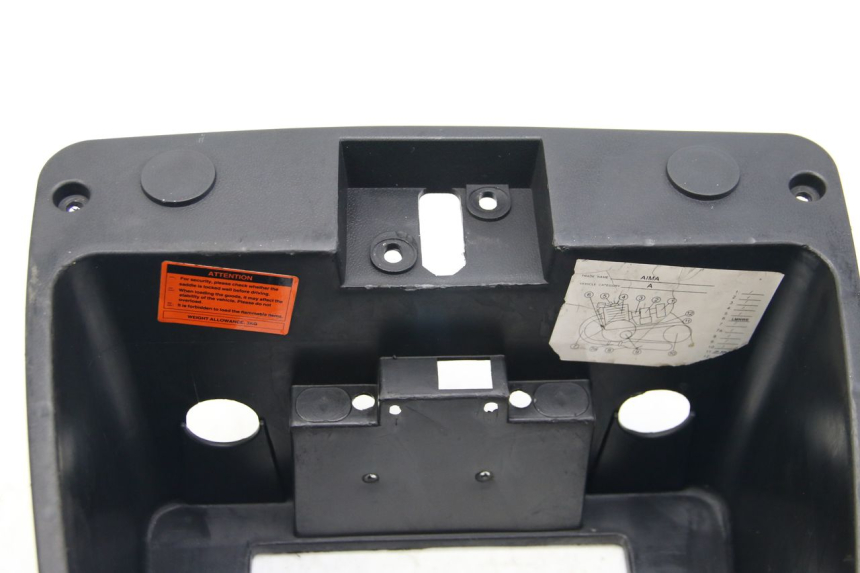 photo de SEAT STORAGE BOX RED ELECTRIC RED E PRO 1 (2017 - 2019) - Alternative perspective