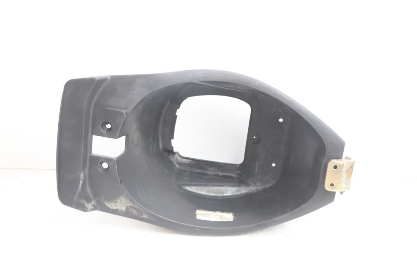 photo de SEAT STORAGE BOX KEEWAY RY6 2T 50 (2011 - 2019) - Zoom on usage condition