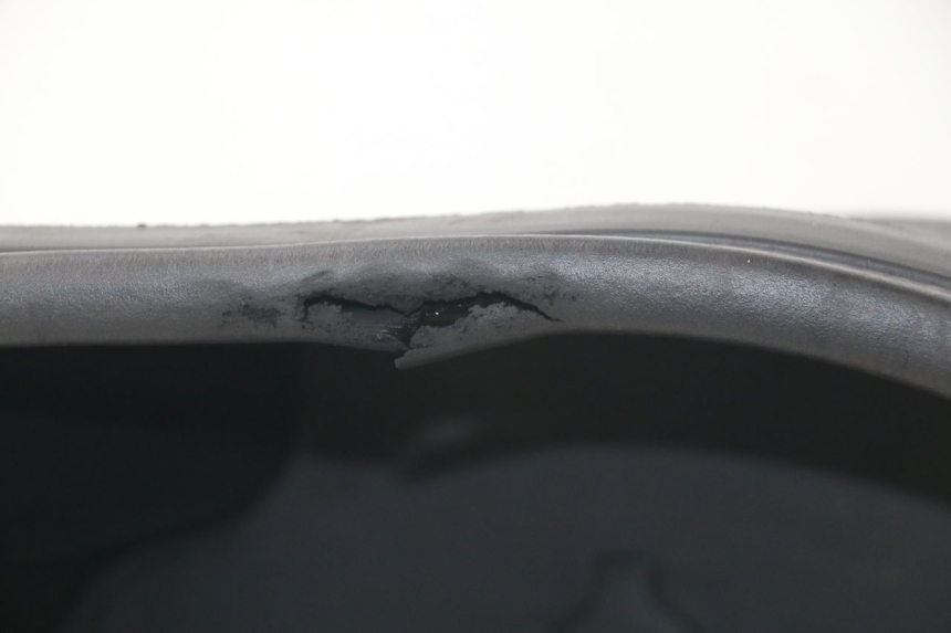 photo de UNDERSEAT STORAGE JM MOTORS SANTANA 50 (2014 - 2023) - Zoom on usage condition