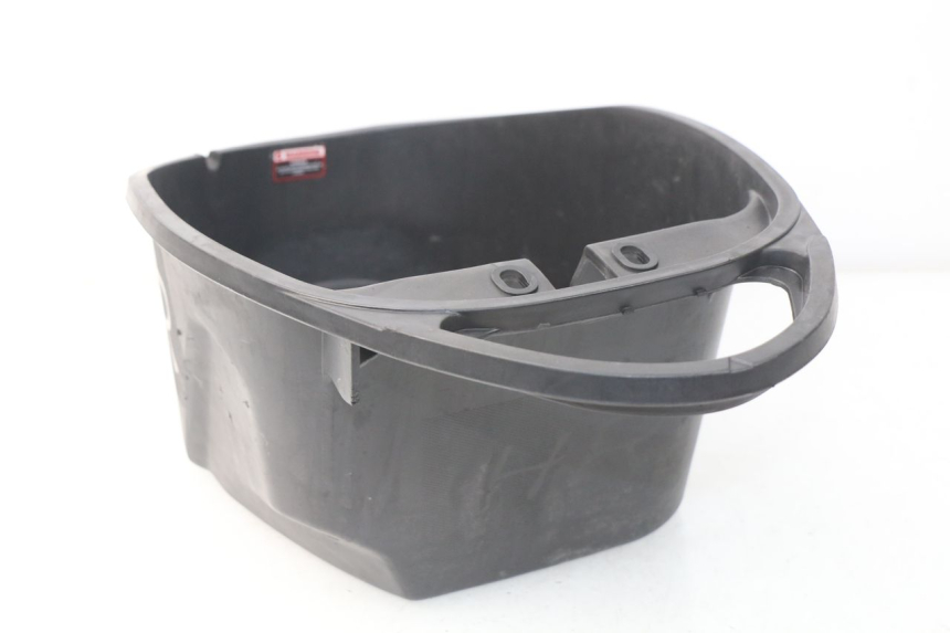 photo de SEAT STORAGE BOX JM MOTORS SC 4T 50 (2012 - 2017) - Zoom on usage condition