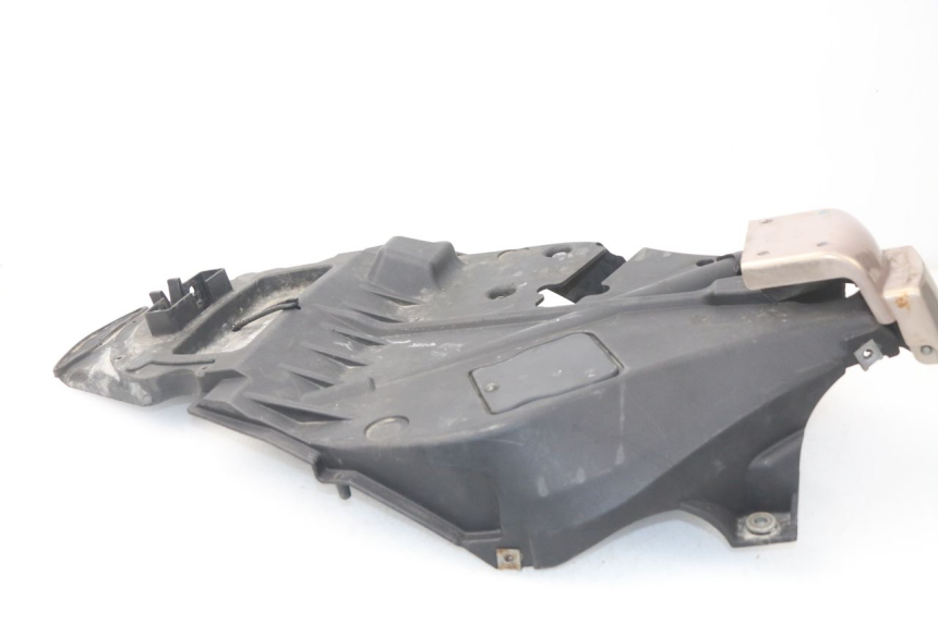 photo de UNDERSEAT STORAGE APRILIA SCARABEO GT 125 (1999 - 2007) - Zoom on usage condition