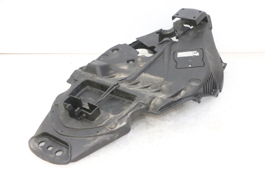 photo de UNDERSEAT STORAGE APRILIA SCARABEO GT TOURING 125 (1999 - 2005) - Alternative perspective