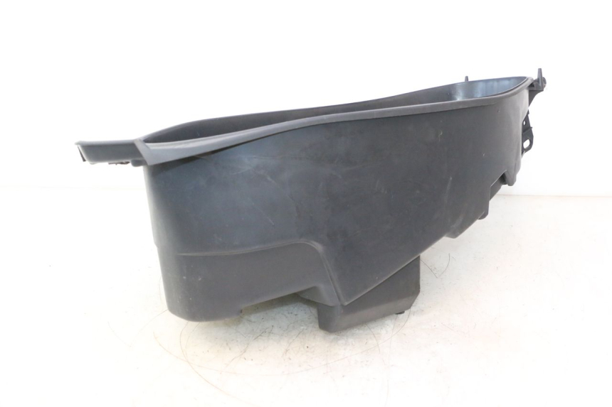 photo de UNDERSEAT STORAGE FYM SCOOTERONE 125 (2006 - 2008) - Product overview