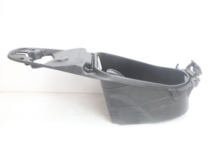 photo de UNDERSEAT STORAGE HONDA SCV LEAD 100 (2003 - 2007) - Alternative perspective