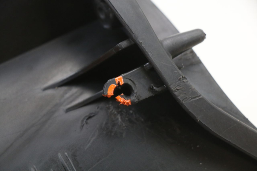 photo de UNDERSEAT STORAGE HONDA SH ABS 125 (2012 - 2017) - Fixing points details