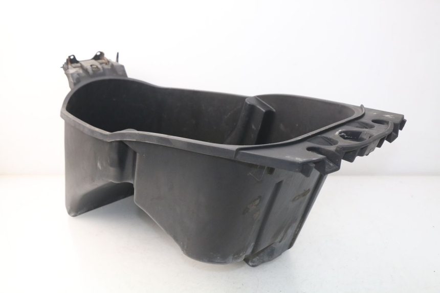 photo de UNDERSEAT STORAGE MBK SKYLINER 125 (2004 - 2007) - Product overview