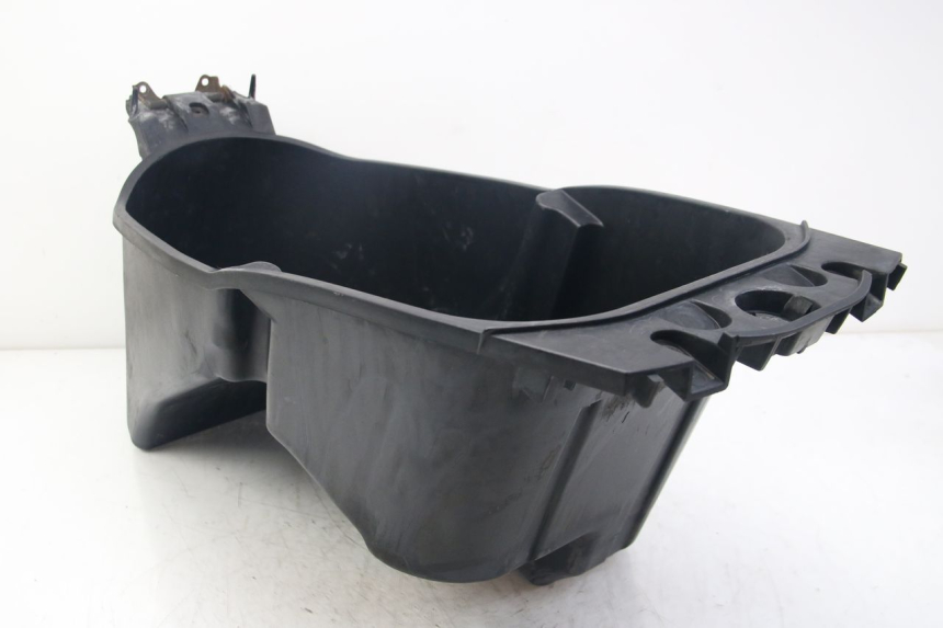photo de SEAT STORAGE BOX MBK SKYLINER 125 (1998 - 2001) - Component detail