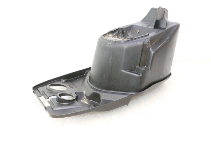 photo de UNDERSEAT STORAGE PEUGEOT SPEEDFIGHT 2 AC 50 (2000 - 2009) - Zoom on usage condition