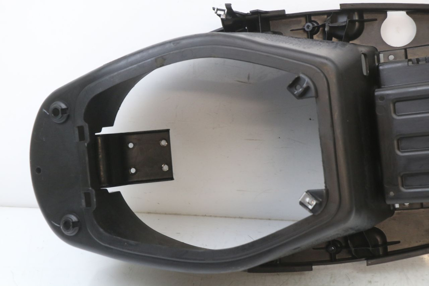 photo de UNDERSEAT STORAGE APRILIA SR 2T 50 (2018 - 2022) - Checked used part