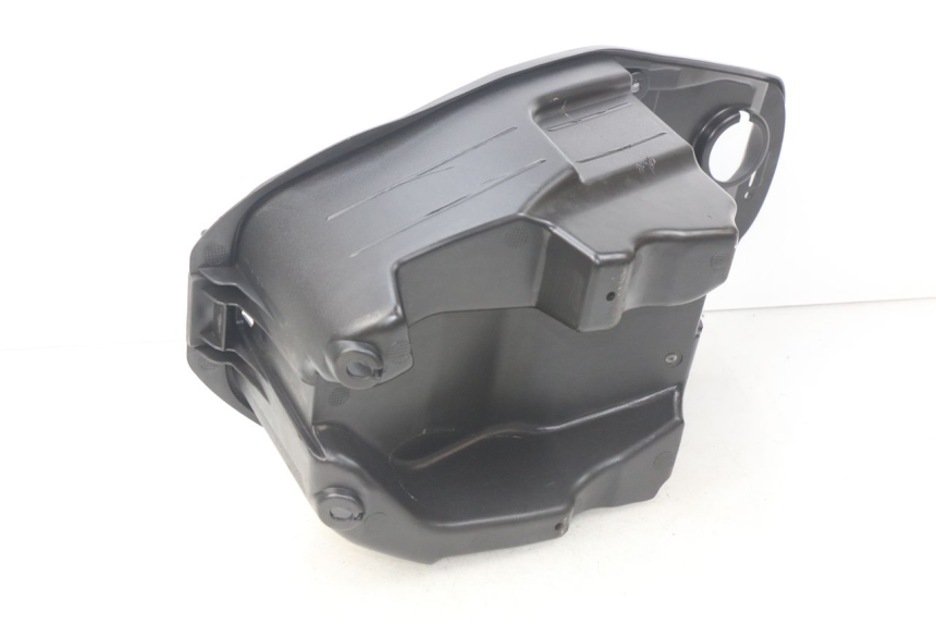 photo de UNDERSEAT STORAGE KYMCO SUPER 8 4T 50 (2018 - 2020) - Zoom on usage condition