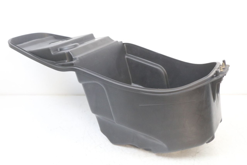 photo de UNDERSEAT STORAGE KYMCO SUPER 8 125 (2008 - 2015) - Main view