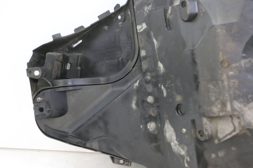 photo de UNDERSEAT STORAGE SUZUKI BURGMAN 125 (2015 - 2017) - Product overview