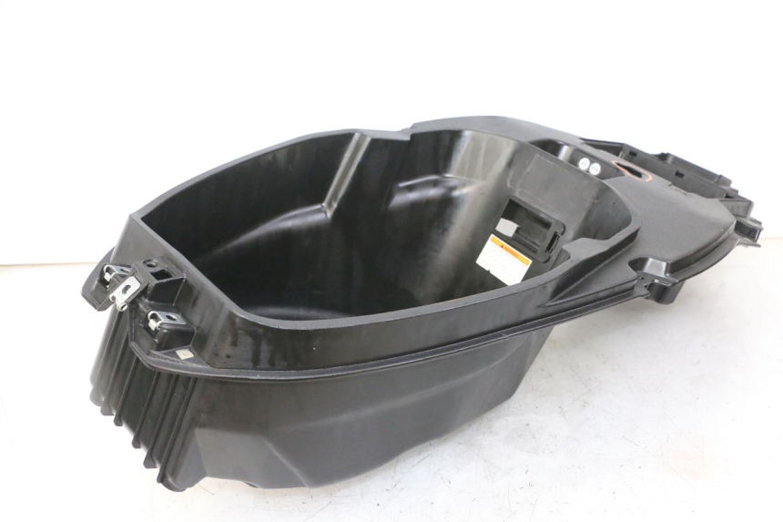 photo de UNDERSEAT STORAGE APRILIA SXR 50 (2021 - 2023) - Additional view of the item