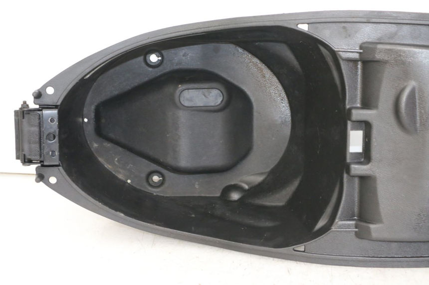 photo de SEAT STORAGE BOX SYM JET 14 4T 50 (2018 - 2022) - Product overview