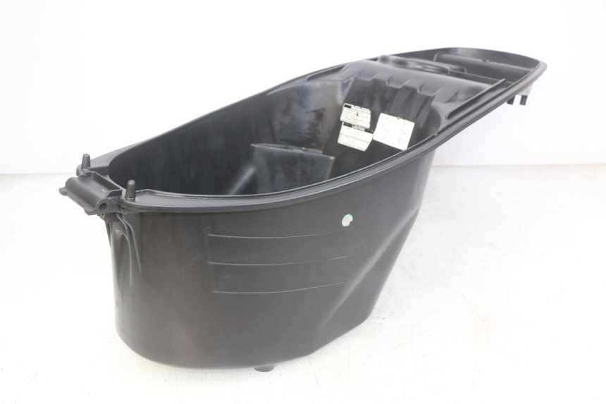 photo de SEAT STORAGE BOX SYM SYMPHONY 125 (2009 - 2015) - Alternative perspective