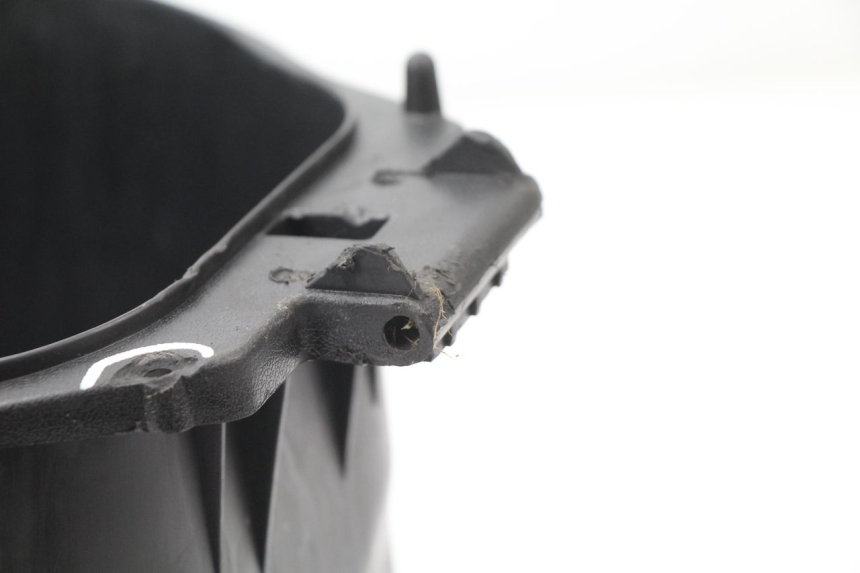 photo de UNDERSEAT STORAGE SYM TONIK 125 (2010 - 2014) - Component detail