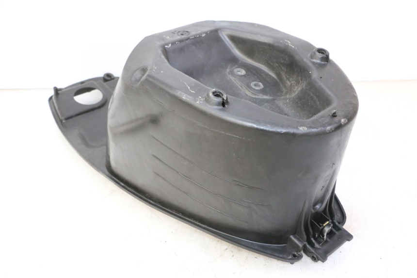 photo de SEAT STORAGE BOX PEUGEOT TWEET 4T 50 (2018 - 2022) - Zoom on usage condition