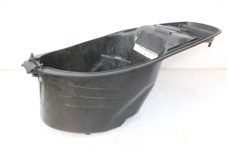 photo de SEAT STORAGE BOX PEUGEOT TWEET 4T 50 (2018 - 2022) - Surface and material condition