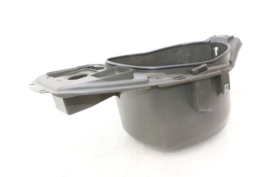 photo de UNDERSEAT STORAGE PIAGGIO TYPHOON 50 (2000 - 2009) - Product overview