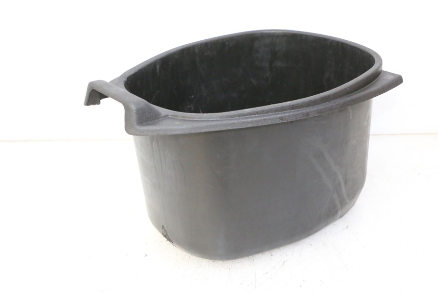 photo de SEAT STORAGE BOX PIAGGIO VESPA S 2T 50 (2007 - 2014) - Technical close-up