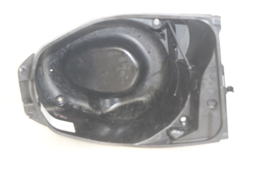 photo de SEAT STORAGE BOX HONDA VISION NSC R 50 (2013 - 2015) - Alternative perspective