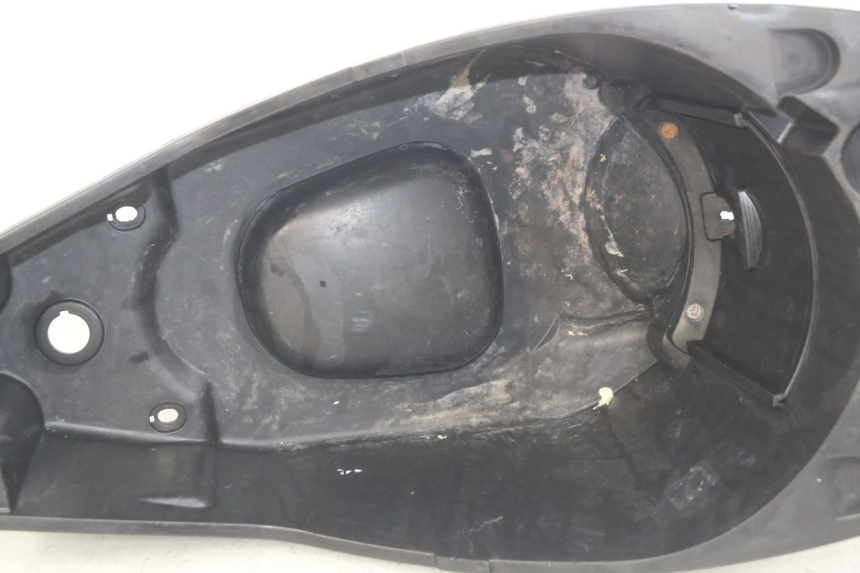 photo de SEAT STORAGE BOX PEUGEOT VIVACITY NEW 4T 50 (2008 - 2017) - Product overview