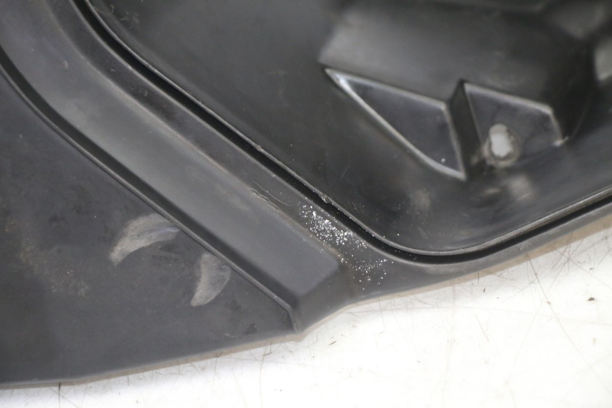 photo de UNDERSEAT STORAGE PEUGEOT VIVACITY 50 (2004 - 2009) - Component detail