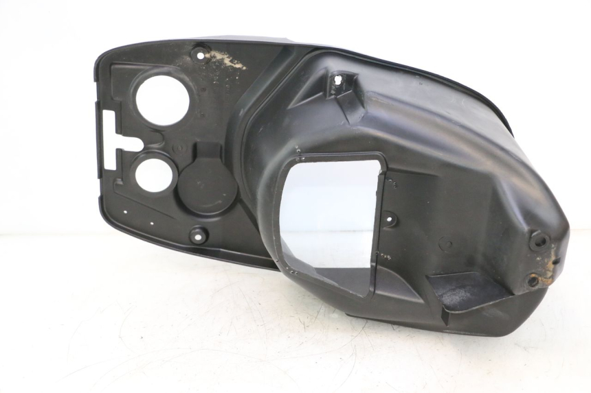 photo de UNDERSEAT STORAGE PEUGEOT VIVACITY 50 (1998 - 2003) - Alternative perspective