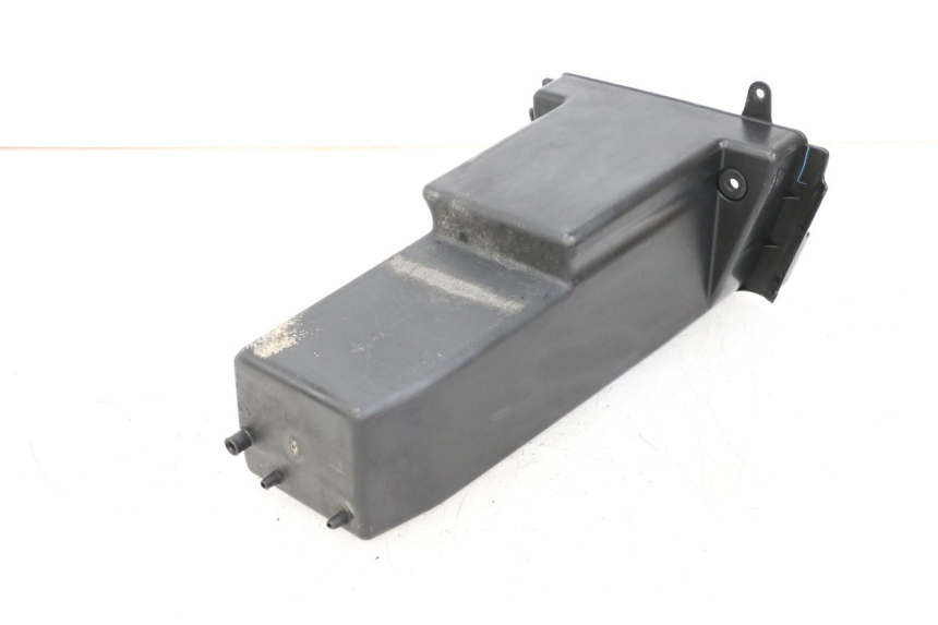 photo de UNDERSEAT STORAGE SUZUKI VL INTRUDER 125 (2004 - 2007) - Component detail