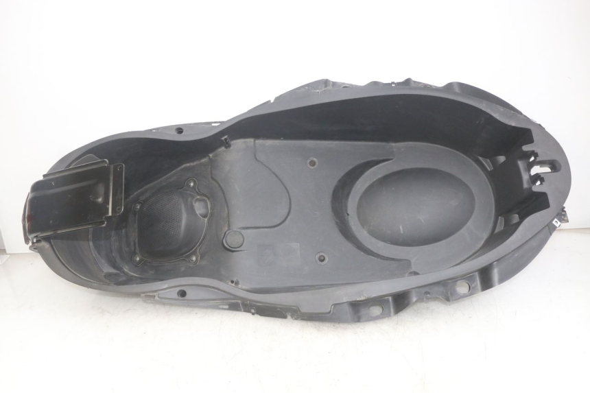 photo de SEAT STORAGE BOX YAMAHA X-MAX XMAX 125 (2010 - 2013) - Main view