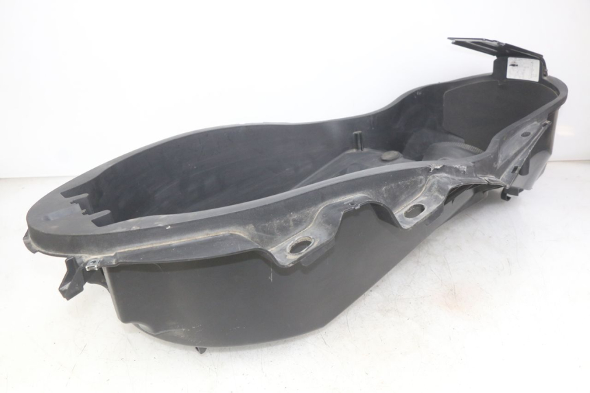 photo de SEAT STORAGE BOX YAMAHA X-MAX XMAX 125 (2010 - 2013) - Product overview