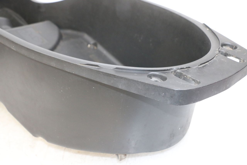 photo de SEAT STORAGE BOX YAMAHA XMAX X-MAX 125 (2006 - 2009) - Product overview