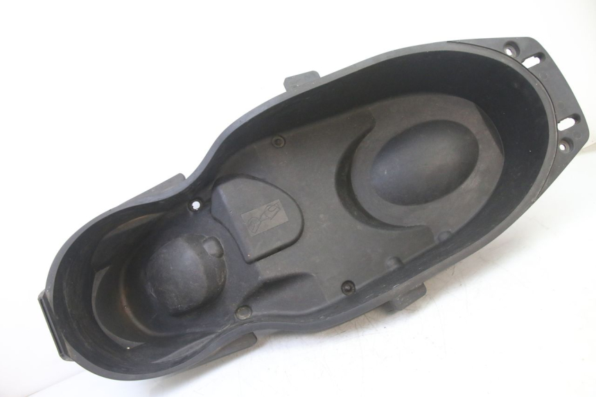 photo de SEAT STORAGE BOX YAMAHA XMAX X-MAX 125 (2006 - 2009) - Main view