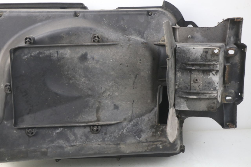 photo de UNDERSEAT STORAGE PIAGGIO X9 EVOLUTION 125 (2003 - 2007) - Product overview