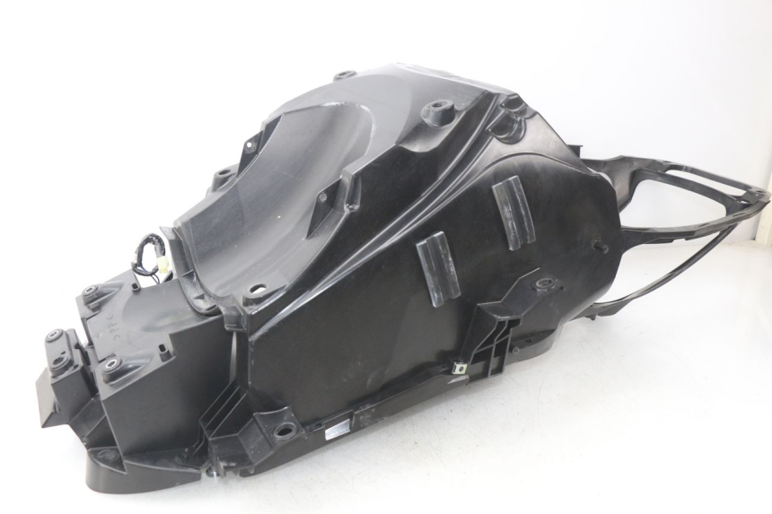 photo de UNDERSEAT STORAGE YAMAHA XP T-MAX TMAX 500 (2008 - 2012) - Component detail