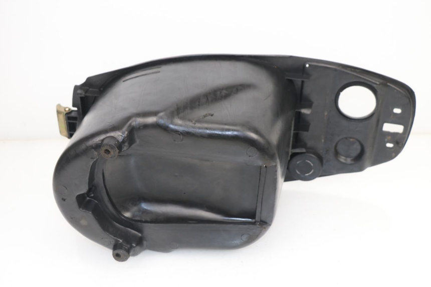 photo de UNDERSEAT STORAGE YIYING YY T POWER MAX 125 (2006 - 2016) - Component detail