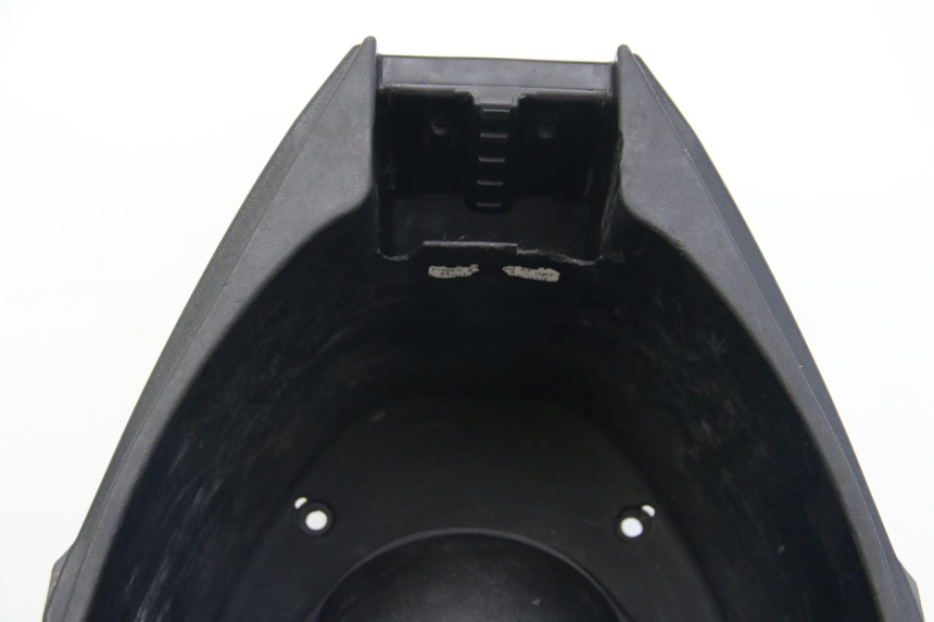 photo de SEAT STORAGE BOX PIAGGIO ZIP 2T 50 (2009 - 2019) - Technical close-up