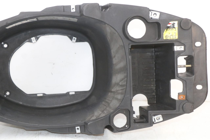 photo de SEAT STORAGE BOX PIAGGIO ZIP 2T 50 (2009 - 2019) - Zoom on usage condition