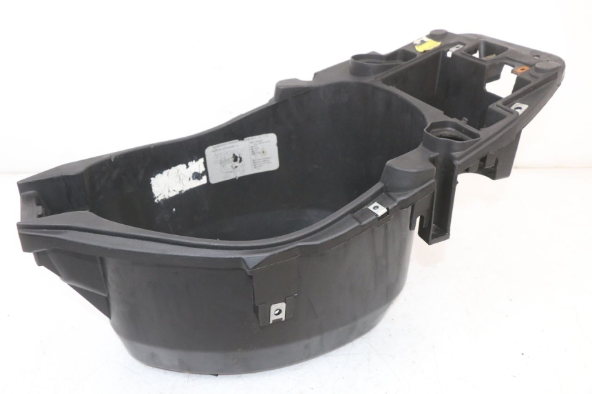 photo de SEAT STORAGE BOX PIAGGIO ZIP 2T 50 (2009 - 2019) - Technical close-up