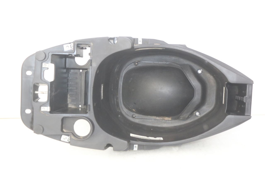 photo de SEAT STORAGE BOX PIAGGIO ZIP 4T 50 (2018 - 2020) - Main view